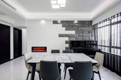 Линейный электрокамин Royal Flame Crystal 50 RF в Чебоксарах